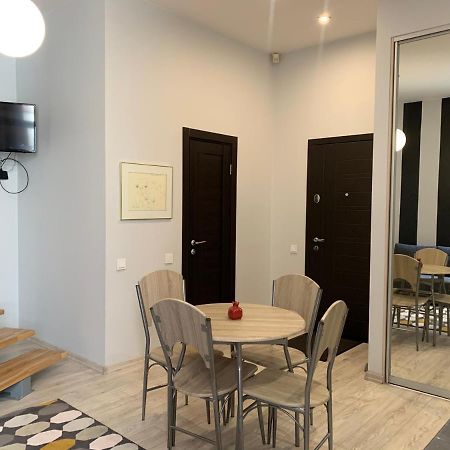 Modern-Style Flat 2 Apartment Riga Bagian luar foto