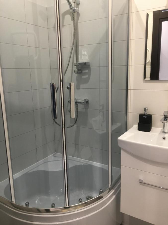 Modern-Style Flat 2 Apartment Riga Bagian luar foto